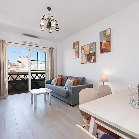 Toboso Torrecilla Paradise * נרחה