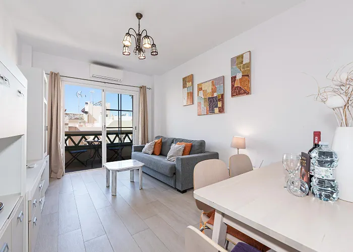 Toboso Torrecilla Paradise * נרחה